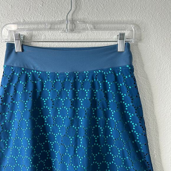 Title Nine Laser Cut Scalloped Hem Skort XS Blue Turquoise Activewear - Picture 3 of 9